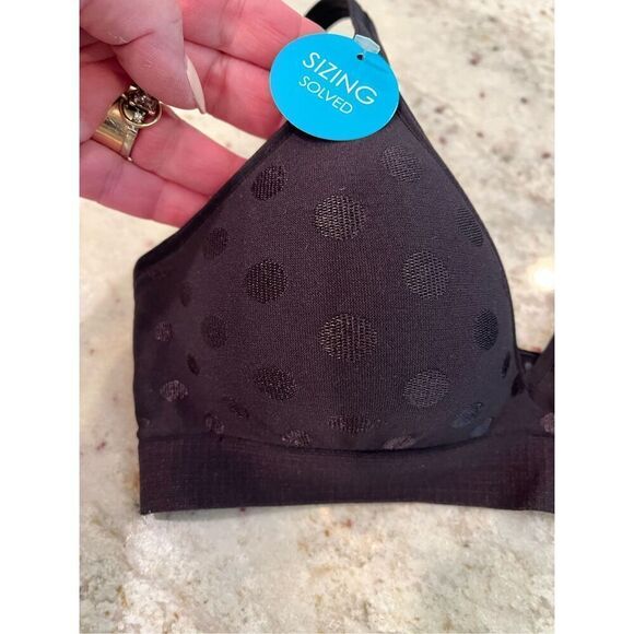 Barely There Black Dot Wire Free Bra XS (A-B 30-32) NWT - Picture 4 of 8